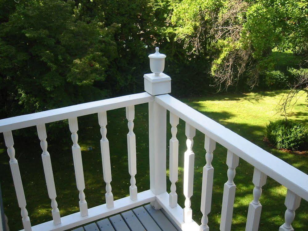 Rosedell Bed And Breakfast Yakima Exterior photo
